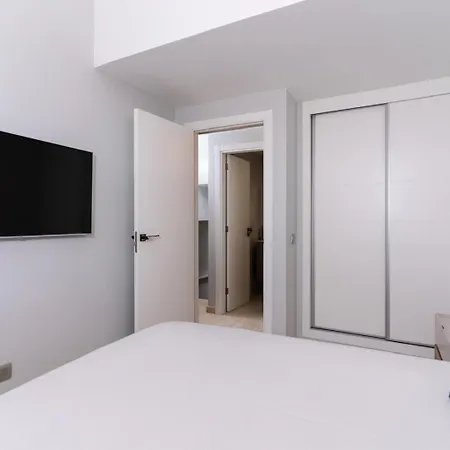 Hdfm Collection - Oasis