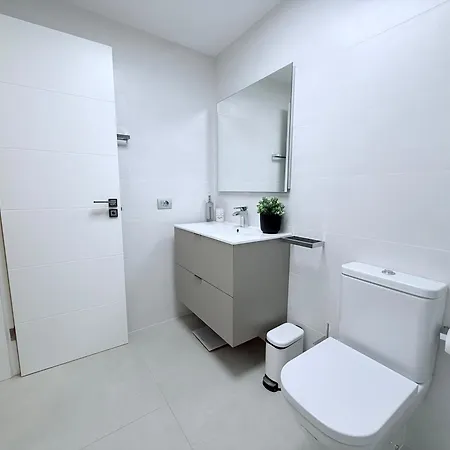 Hdfm Collection - Oasis Apartment